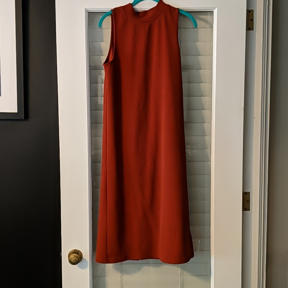 Lulu's Mock Neck Midi Dress